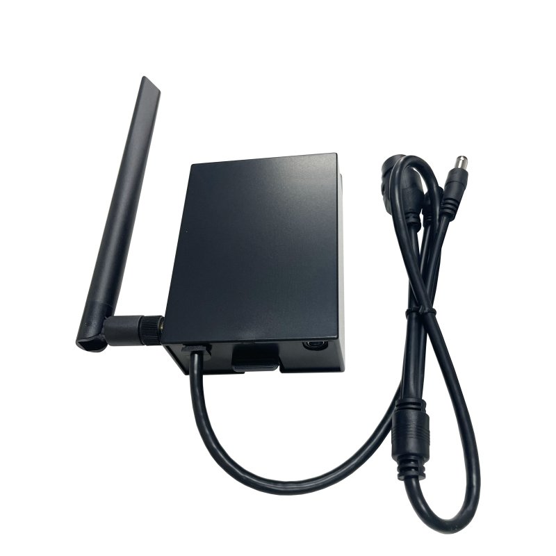 Outdoor 4G LTE Router 300mbps Speed IP67 Waterproof 24v POE Power 4G Wireless Sim Card Slot 2.4Ghz Frequency WPA2 Encryption